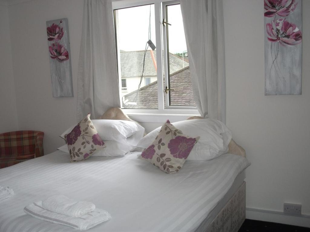 County Hotel Helensburgh Bilik gambar